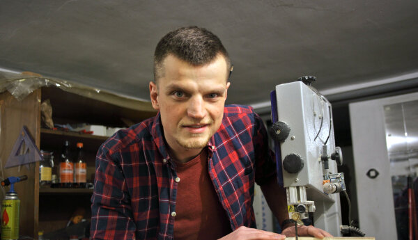 Instrukcje wykonania: powerbank, miniwieża, etui na kartę